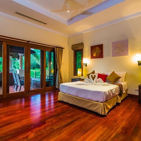 Lakewood Hills Villa By Lofty Phuket Екстериор снимка