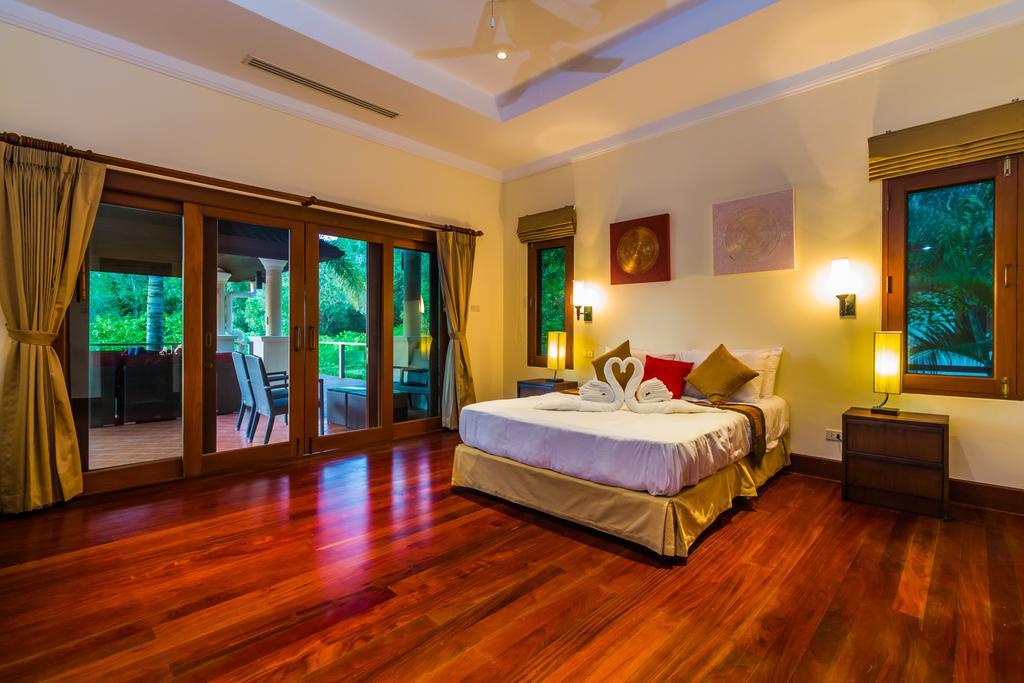 Lakewood Hills Villa By Lofty Phuket Екстериор снимка