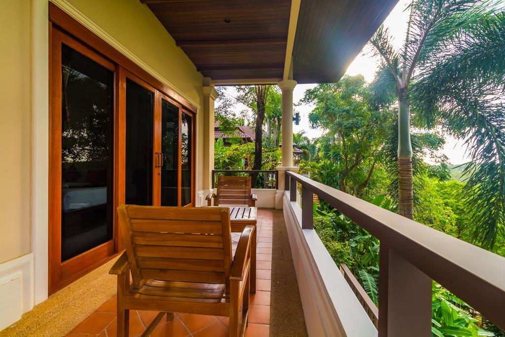 Lakewood Hills Villa By Lofty Phuket Екстериор снимка
